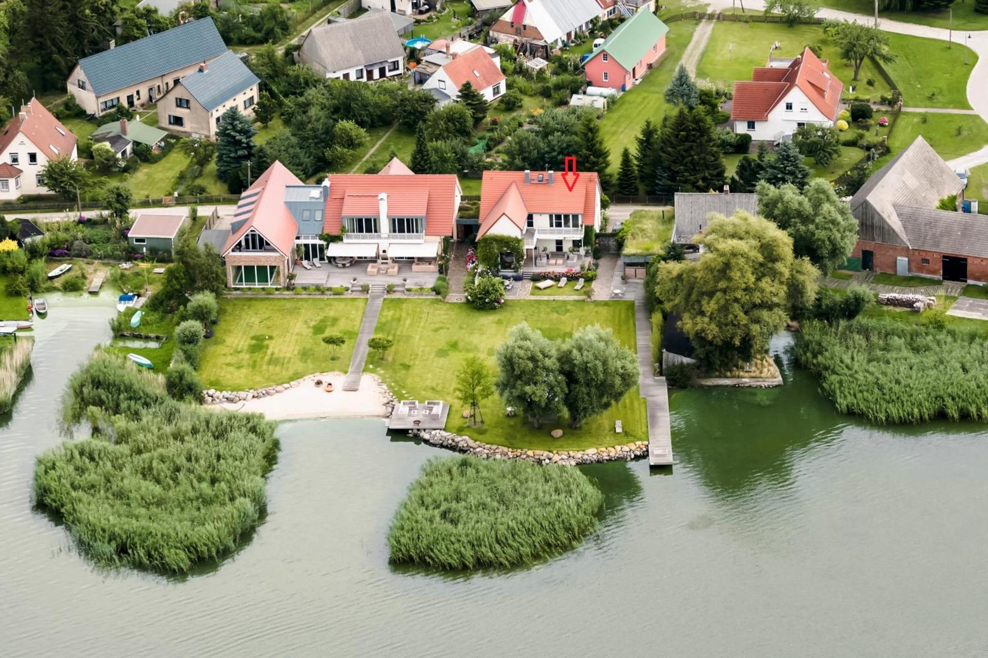 Peeneblick - Traumhaus In Exklusiver Direktlage Am Wasser Mit Eigenem Bootssteg Fuer 8 Personen Rankwitz Zewnętrze zdjęcie